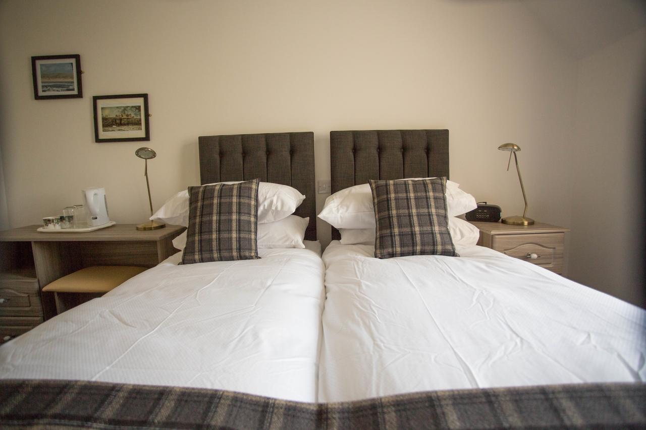 By The Bay Bed & Breakfast Cruden Bay Exterior photo